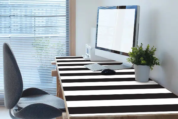 Podloga za pisalno mizo Striped pattern