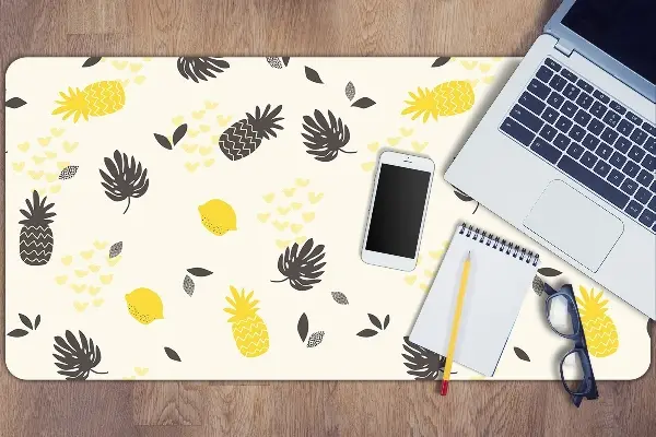 Namizna podloga Pineapple