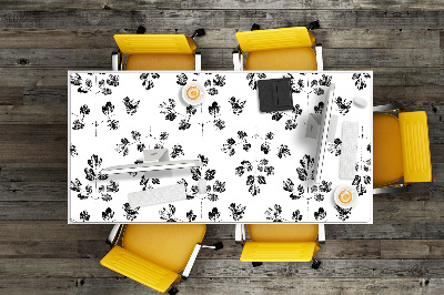 Namizna podloga Black and white pattern