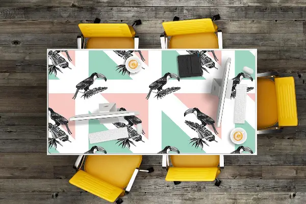 Podloga za mizo Toucan with triangles