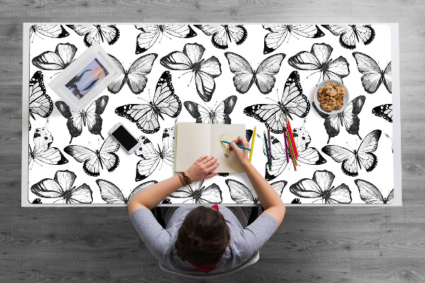 Namizna podloga Black and white butterfly