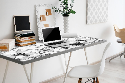 Podloga za pisalno mizo Black and white pattern