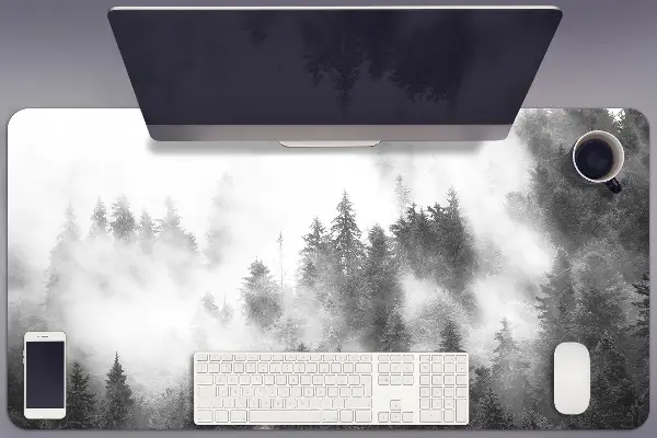 Namizna podloga Foggy forest