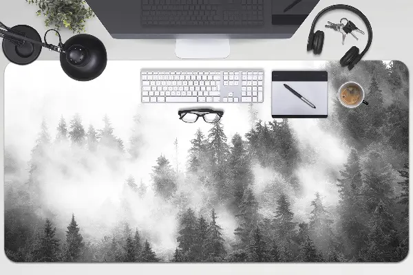 Namizna podloga Foggy forest