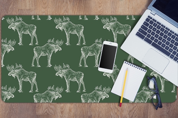 Namizna podloga Elk on a green background