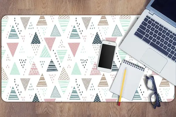 Namizna podloga Drawed triangles