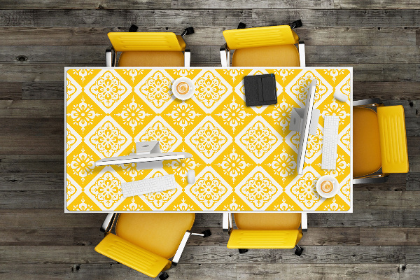 Namizna podloga Yellow white pattern
