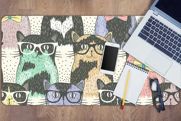 Namizna podloga Cats