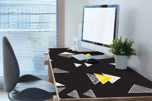 Namizna podloga Drawed triangles