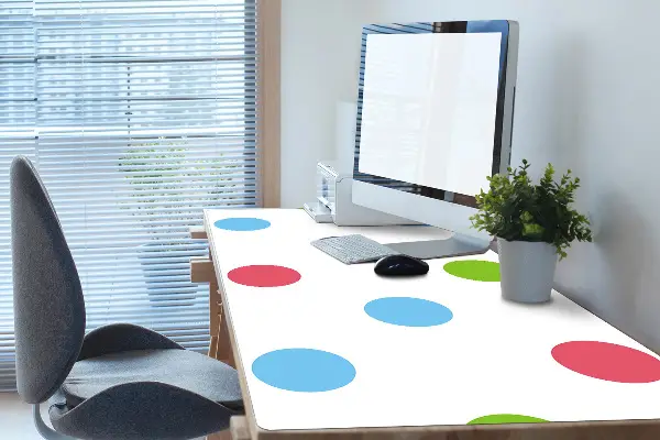 Podloga za pisalno mizo Colored dots