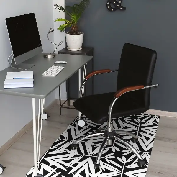 Podloga za stol Black and white pattern