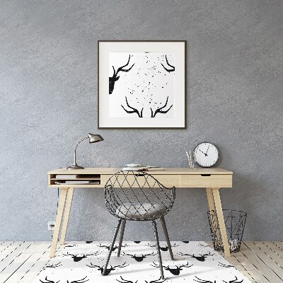 Zaščitna podloga za stol Black deer pattern