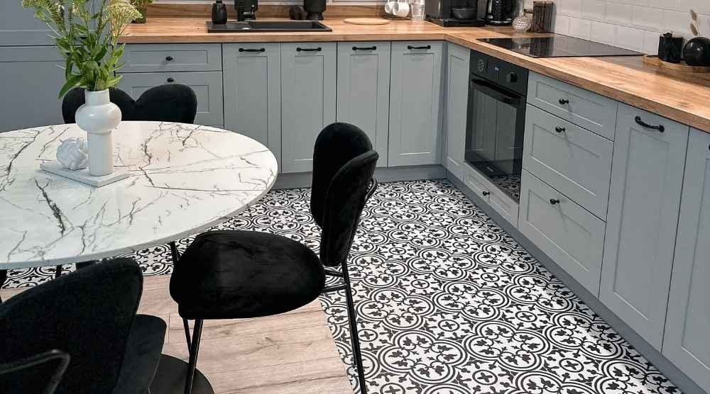 s čim prekriti stare ploščice