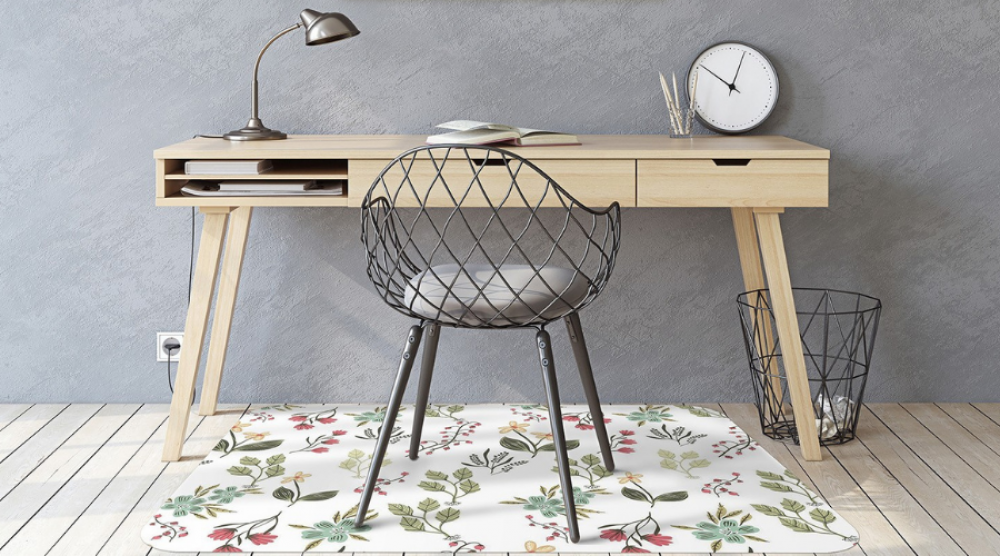 3 lastnosti, ki jih je vredno upoštevati pri izbiri podloge za stol